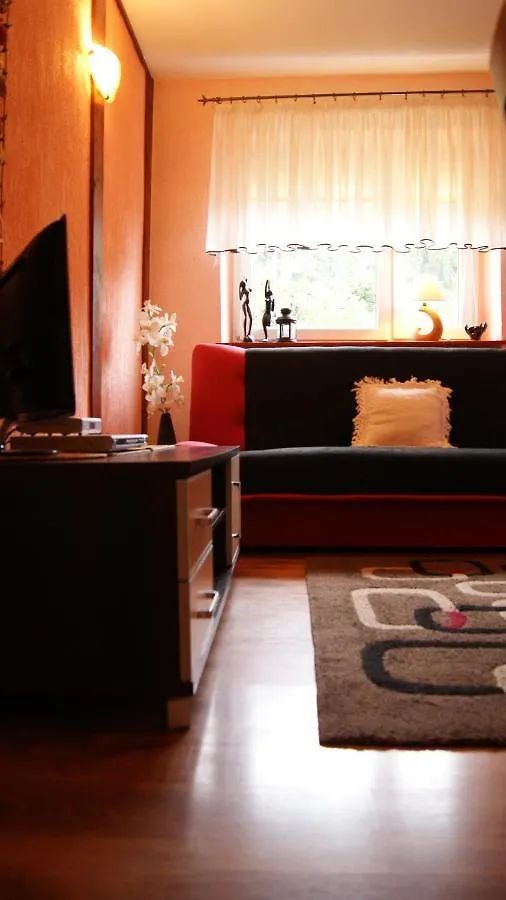 Apartament Szklarka6 شكلارسكا بوريبا شقة